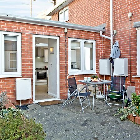 Little Gem Apartment Weymouth Exterior photo